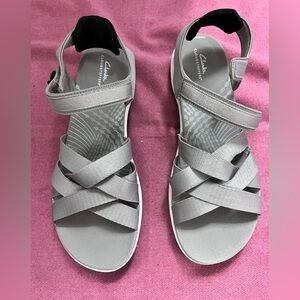 Clark’s Cloudsteppers Sandals